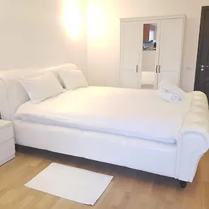 Apartament Ritmului Mega Mall, Bucureşti